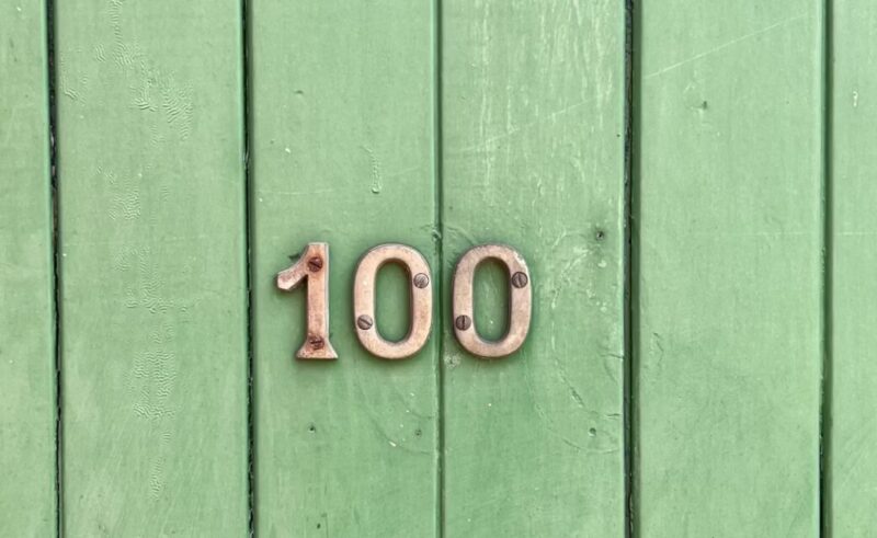 人生100年時代とは?